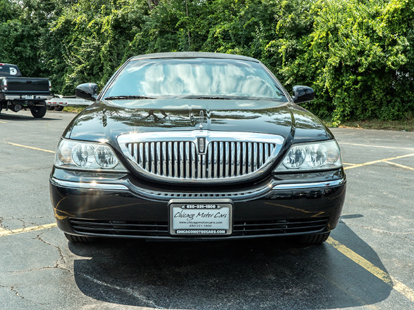 Used 2007 Lincoln Town Car Executive STRETCH LIMOUSINE! for sale Sold at Chicago Motor Cars in West Chicago IL 60185 3