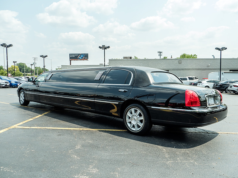 Used 2007 Lincoln Town Car Executive STRETCH LIMOUSINE! For Sale