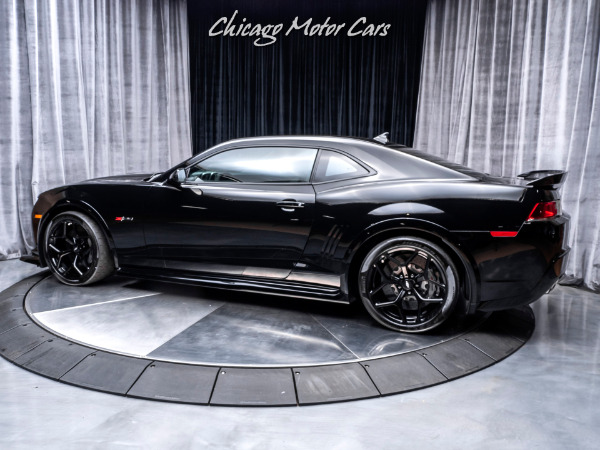 Used 2015 Chevrolet Camaro Z/28 Coupe AIR CONDITIONING & AUDIO FEATURE! for sale Sold at Chicago Motor Cars in West Chicago IL 60185 3