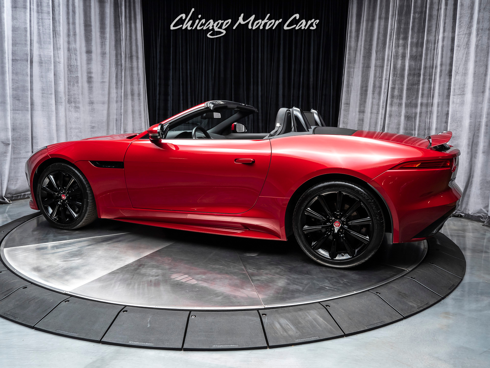 Used-2016-Jaguar-F-TYPE-S-Convertible-AWD-380hp-PREMIUM---VISION-PACKAGE