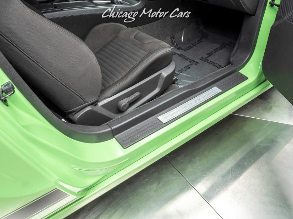 Used-2013-Ford-Mustang-Mustang-Boss-302-GOTTA-HAVE-IT-GREEN-METALLIC-TRI-COAT-RARE-EXAMPLE