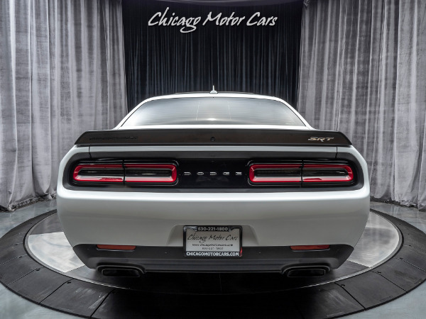 Used 2016 Dodge Challenger SRT Hellcat Coupe 6-SPEED MANUAL! for sale Sold at Chicago Motor Cars in West Chicago IL 60185 4