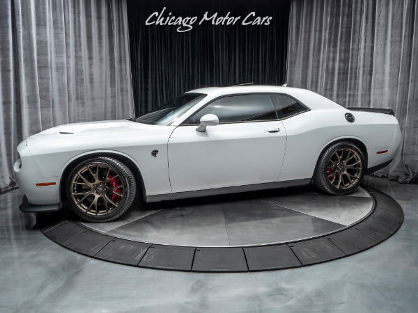 Used 2016 Dodge Challenger SRT Hellcat Coupe 6-SPEED MANUAL! for sale Sold at Chicago Motor Cars in West Chicago IL 60185 1
