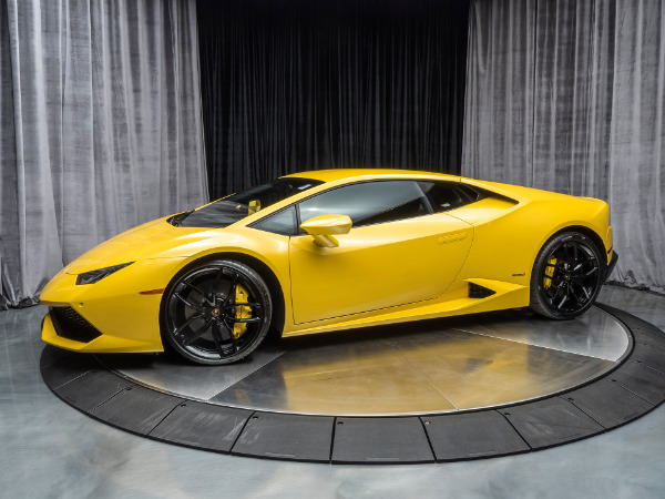 Used 2015 Lamborghini Huracan LP 610-4 Coupe TRANSPARENT ENGINE BAY! for sale Sold at Chicago Motor Cars in West Chicago IL 60185 1