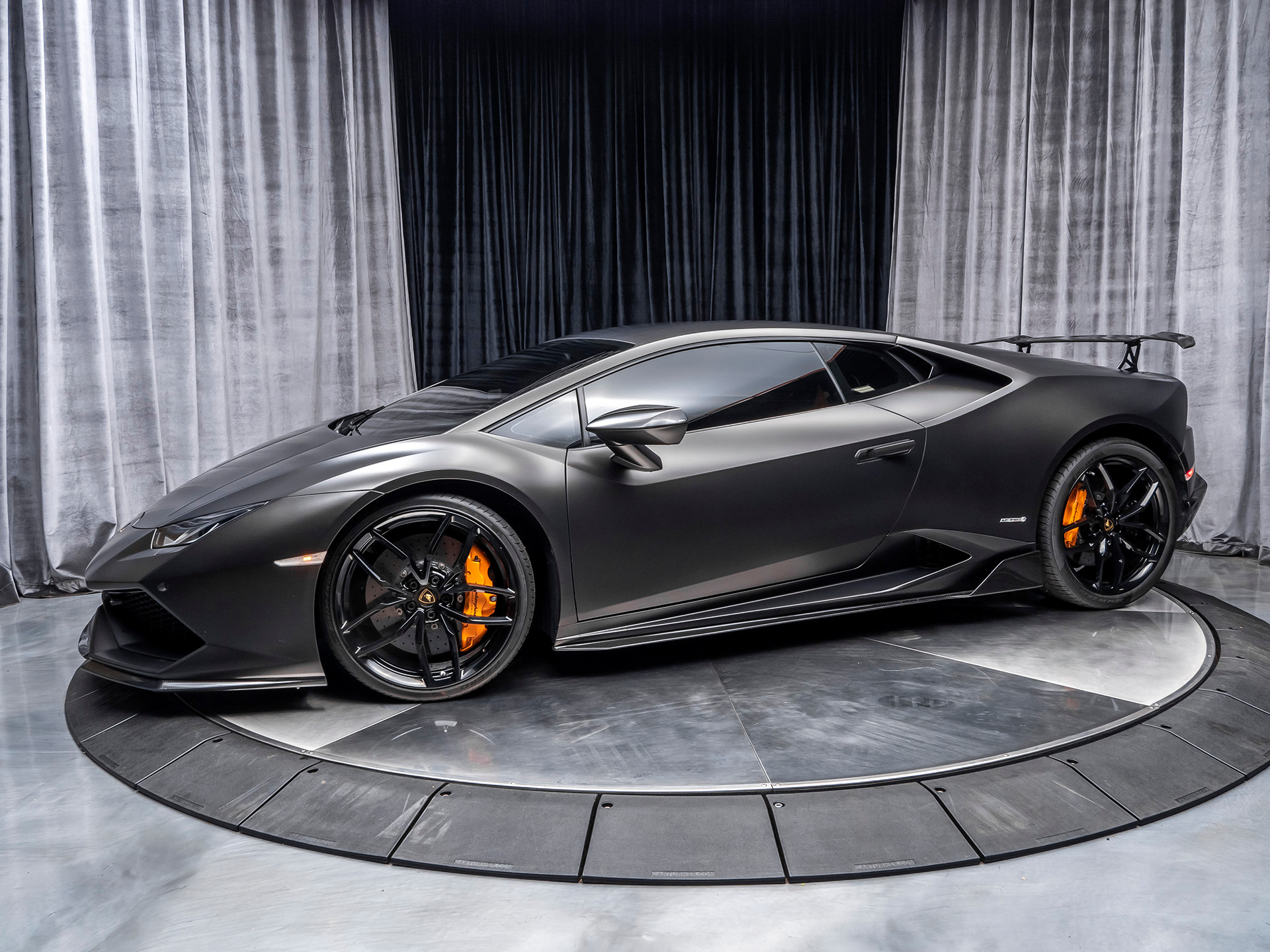 Used 2015 Lamborghini Huracan LP 610-4 for sale Sold at Chicago Motor Cars in West Chicago IL 60185 1