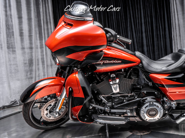 Used-2017-Harley-Davidson-Street-Glide-CVO-Stage-III-HD-Motor-117