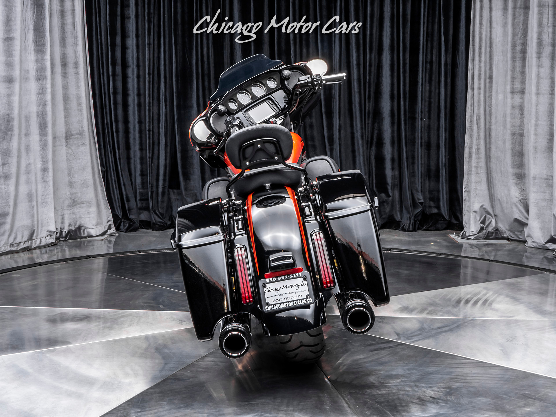 Used-2017-Harley-Davidson-Street-Glide-CVO-Stage-III-HD-Motor-117