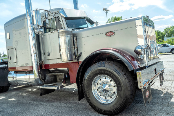 Used-2001-Peterbilt-379-Sleeper-Heavy-Haul-Truck-EXTENSIVE-SERVICE