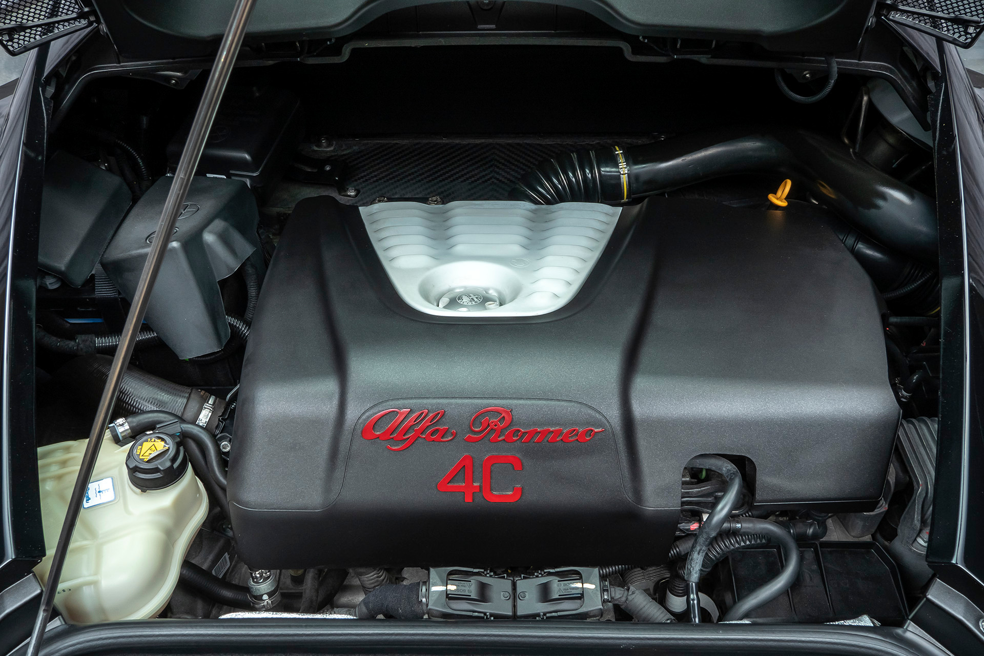 Used-2015-Alfa-Romeo-4C-Coupe-MSRP-68K