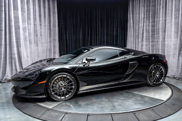 Used 2017 McLaren 570GT Coupe SPORT EXHAUST! CARBON FIBER! for sale Sold at Chicago Motor Cars in West Chicago IL 60185 2