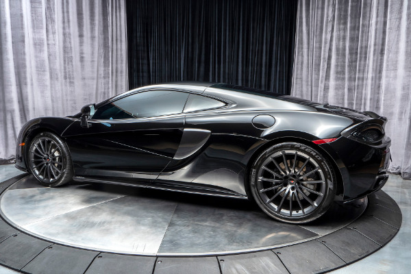 Used 2017 McLaren 570GT Coupe SPORT EXHAUST! CARBON FIBER! for sale Sold at Chicago Motor Cars in West Chicago IL 60185 5