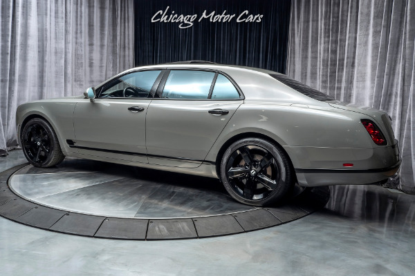 Used 2016 Bentley Mulsanne Speed Sedan MSRP $427k+ LOADED WITH OPTIONS! for sale Sold at Chicago Motor Cars in West Chicago IL 60185 3