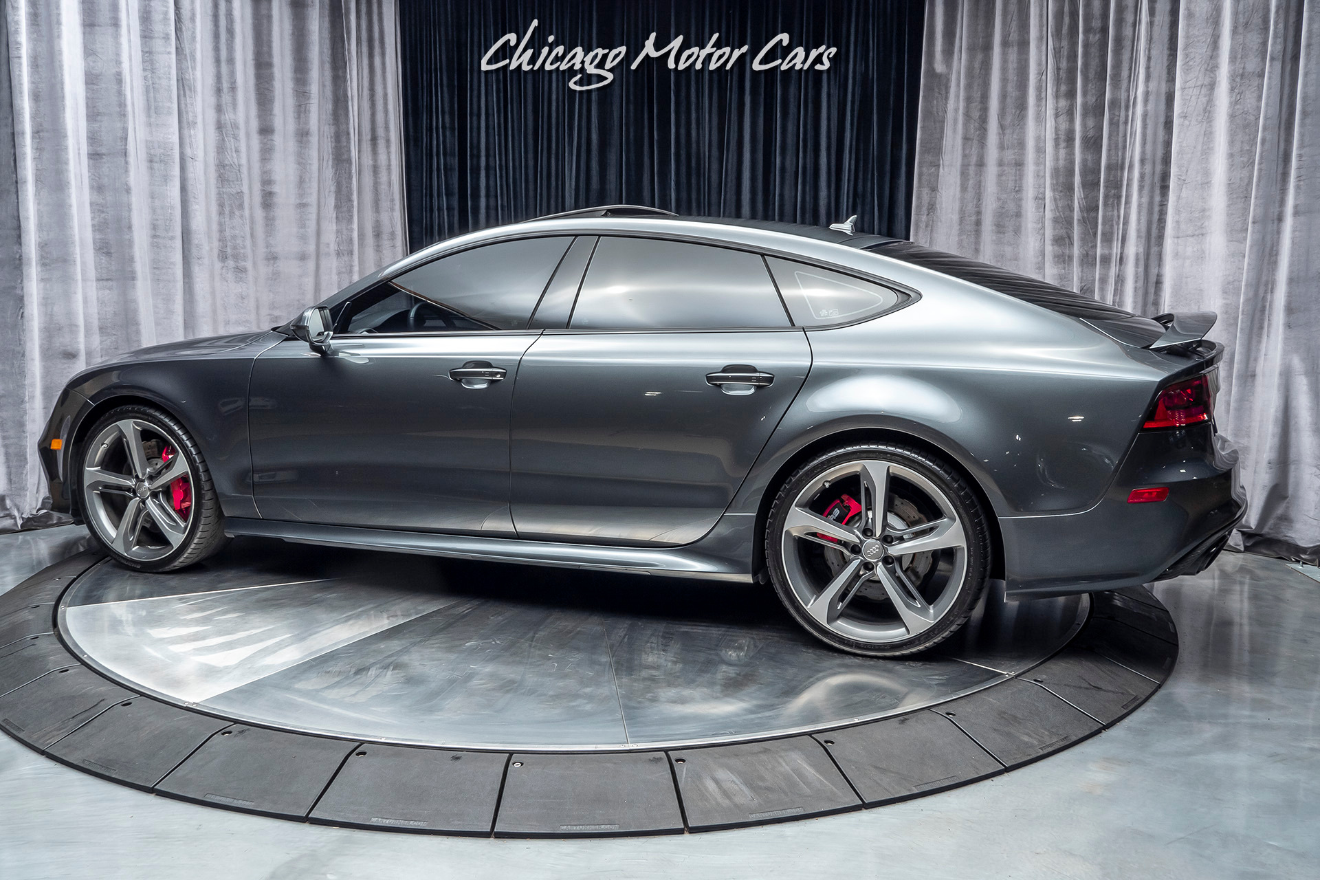 Audi rs7 quattro