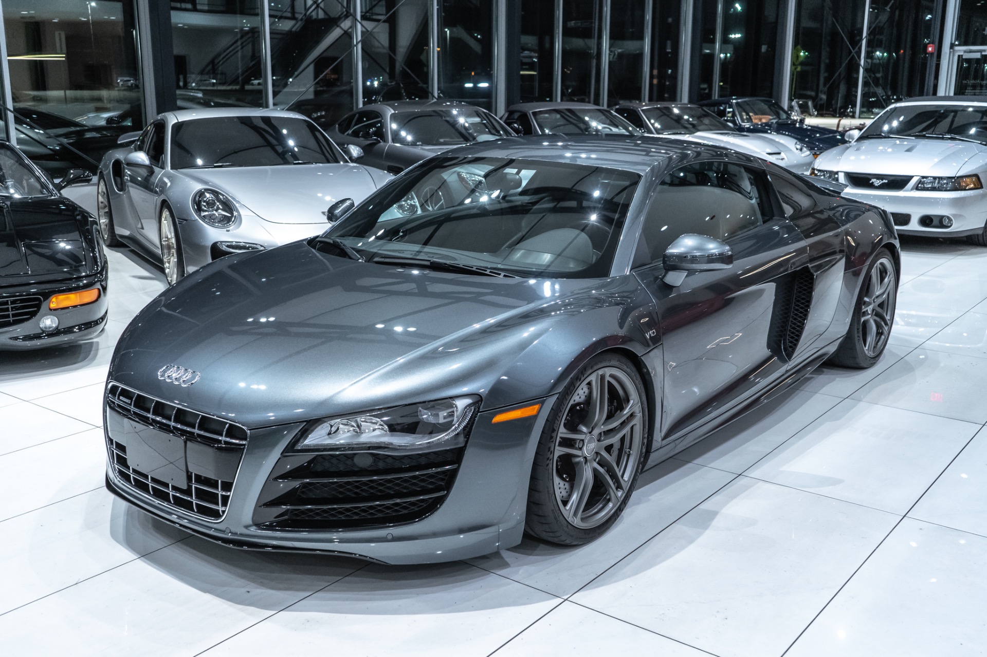 Used-2010-Audi-R8-V10-Coupe-Gated-6-Speed-Twin-Turbo-Just-Fully-Serviced-wRecords