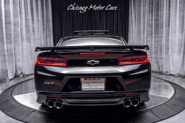 Used-2017-Chevrolet-Camaro-ZL1-Coupe-ONLY-3900-MILES-CARBON-FIBER-HOOD-INSERT-6-Speed-Manual