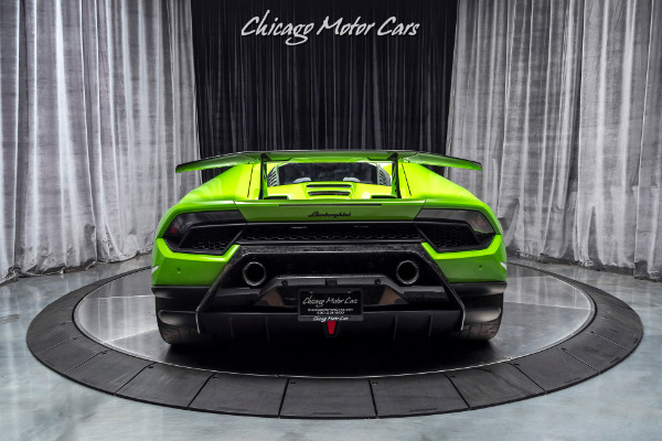 Used 2018 Lamborghini Huracan LP640-4 Performante Coupe Verde Mantis LOADED w/FACTORY OPTIONS! for sale Sold at Chicago Motor Cars in West Chicago IL 60185 4