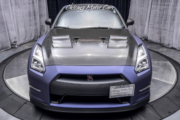 Used-2016-Nissan-GT-R-Premium