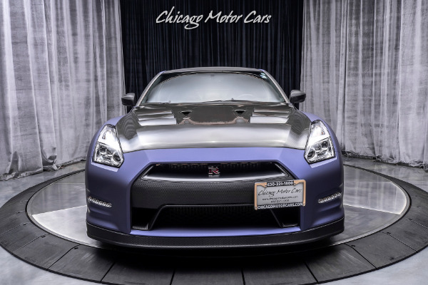 Used-2016-Nissan-GT-R-Premium