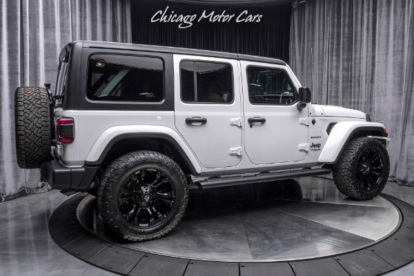 Used 2018 Jeep Wrangler Unlimited Sahara for sale Sold at Chicago Motor Cars in West Chicago IL 60185 5