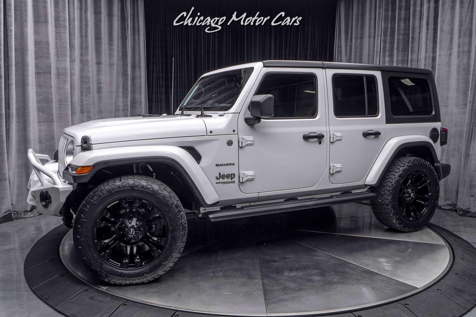Used 2018 Jeep Wrangler Unlimited Sahara for sale Sold at Chicago Motor Cars in West Chicago IL 60185 1