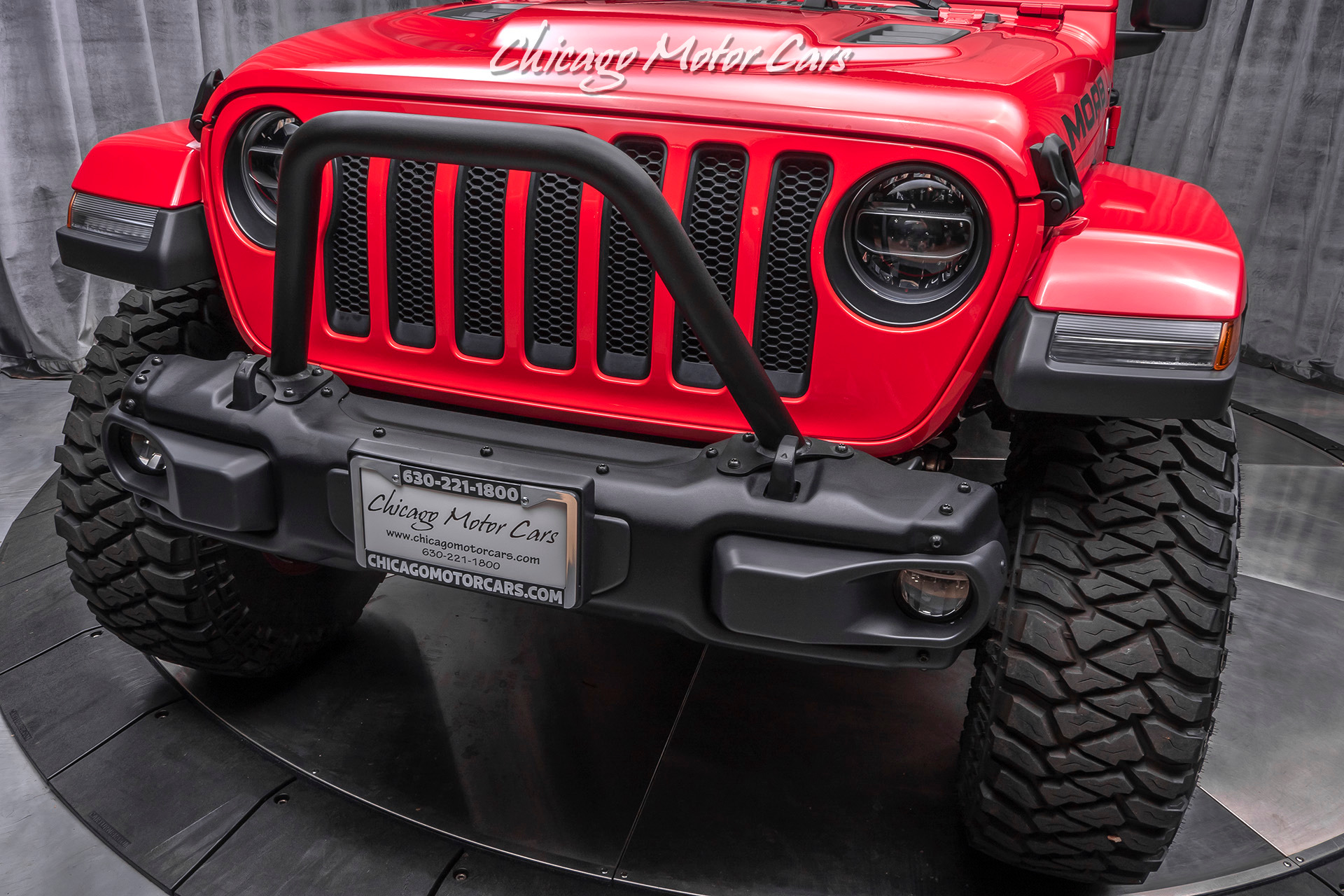 Used-2019-Jeep-Wrangler-Unlimited-Sahara-MOAB-Edition