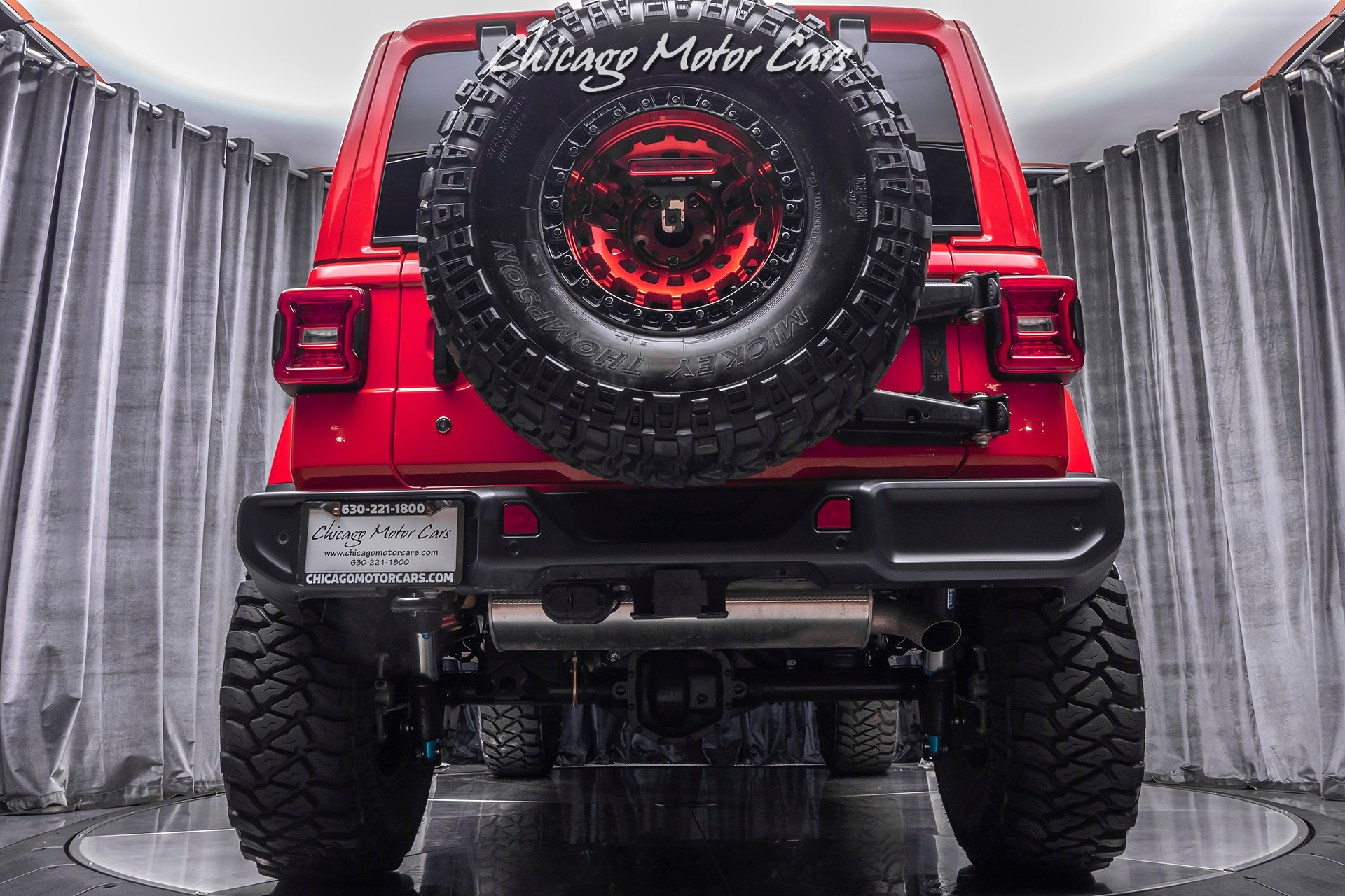 Used-2019-Jeep-Wrangler-Unlimited-Sahara-MOAB-Edition