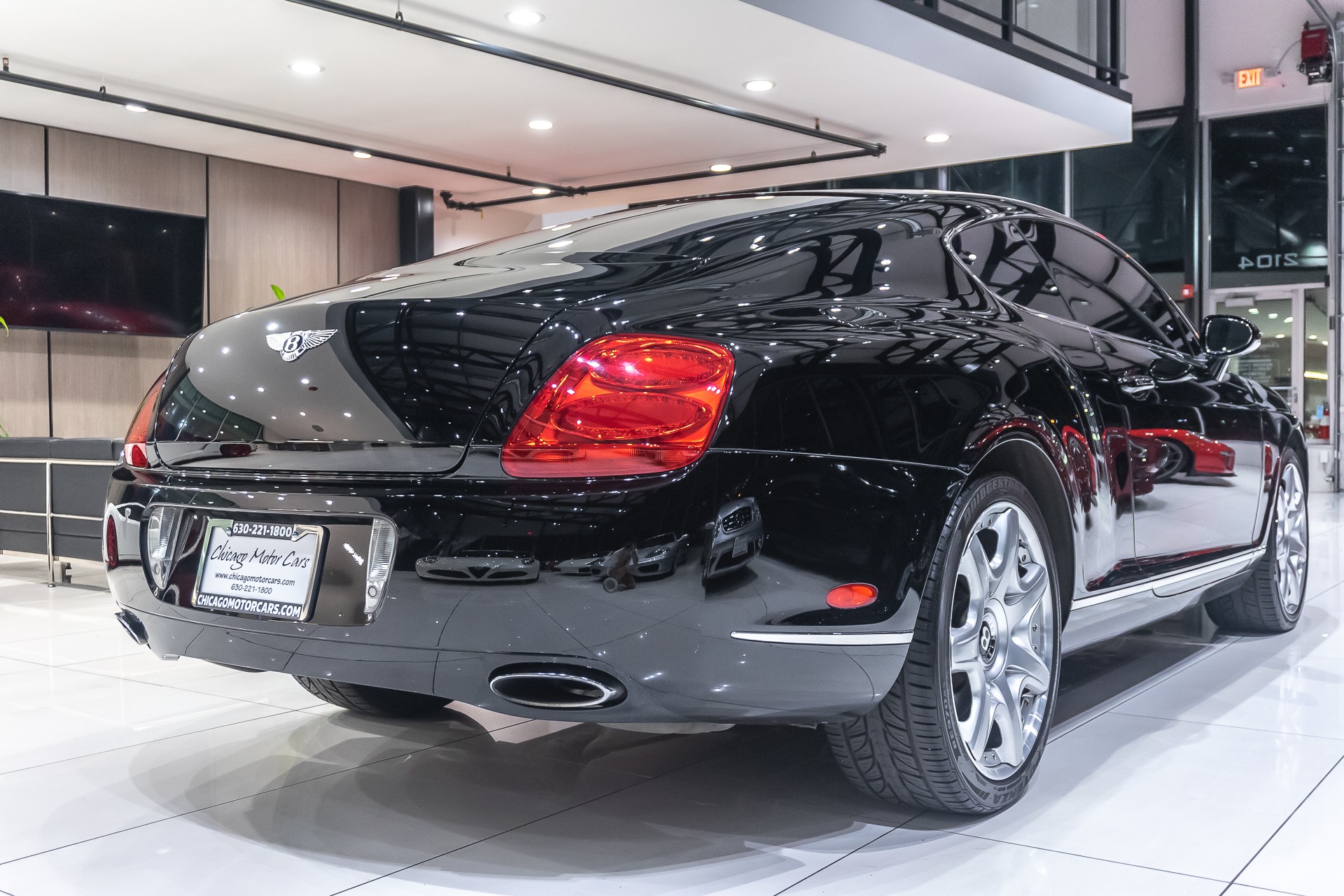 Used-2006-Bentley-Continental-GT-Coupe-MULLINER-DARK-STAINED-BURR-WALNUT-VENEER