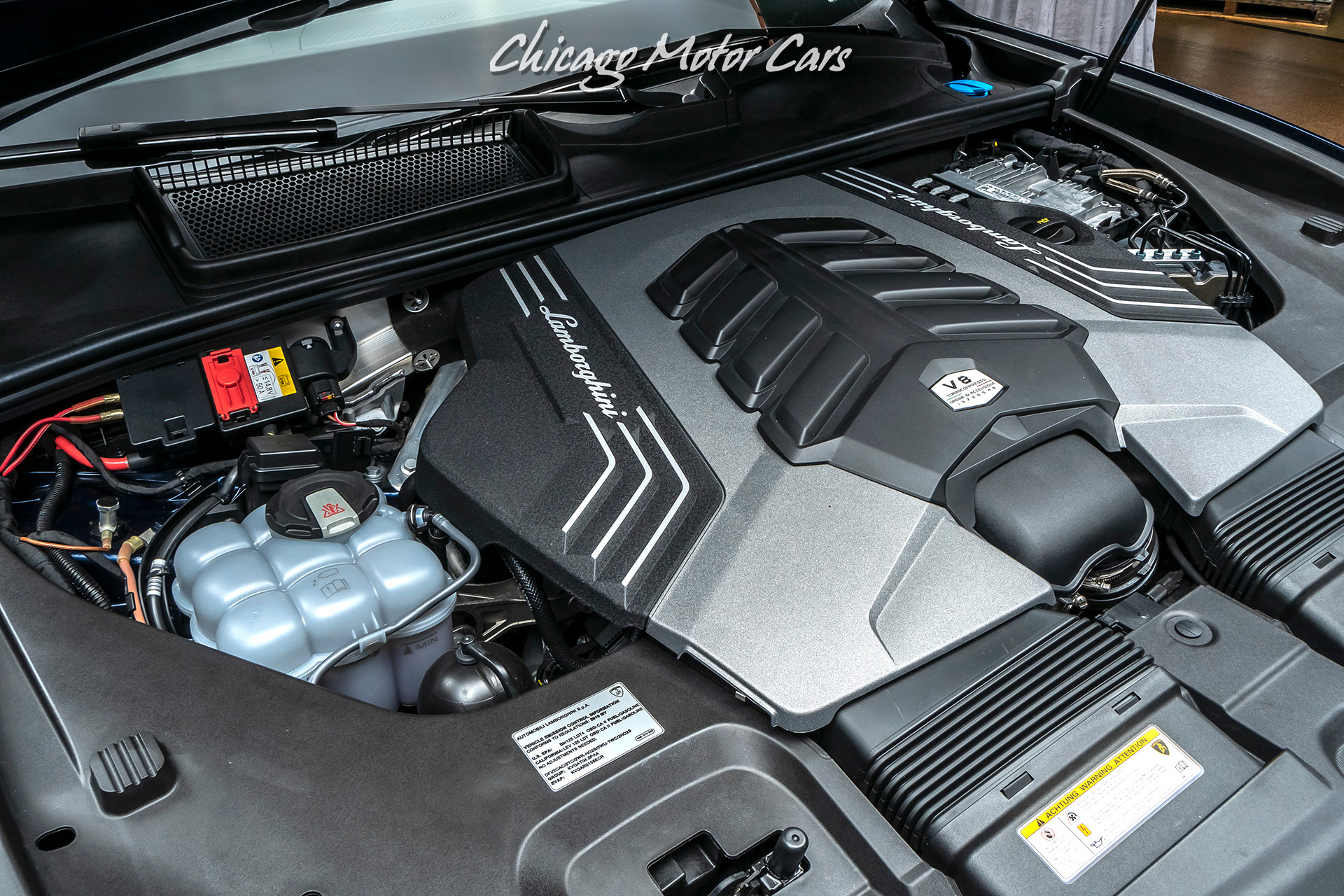 Descubrir 75+ imagen urus motor Abzlocal.mx