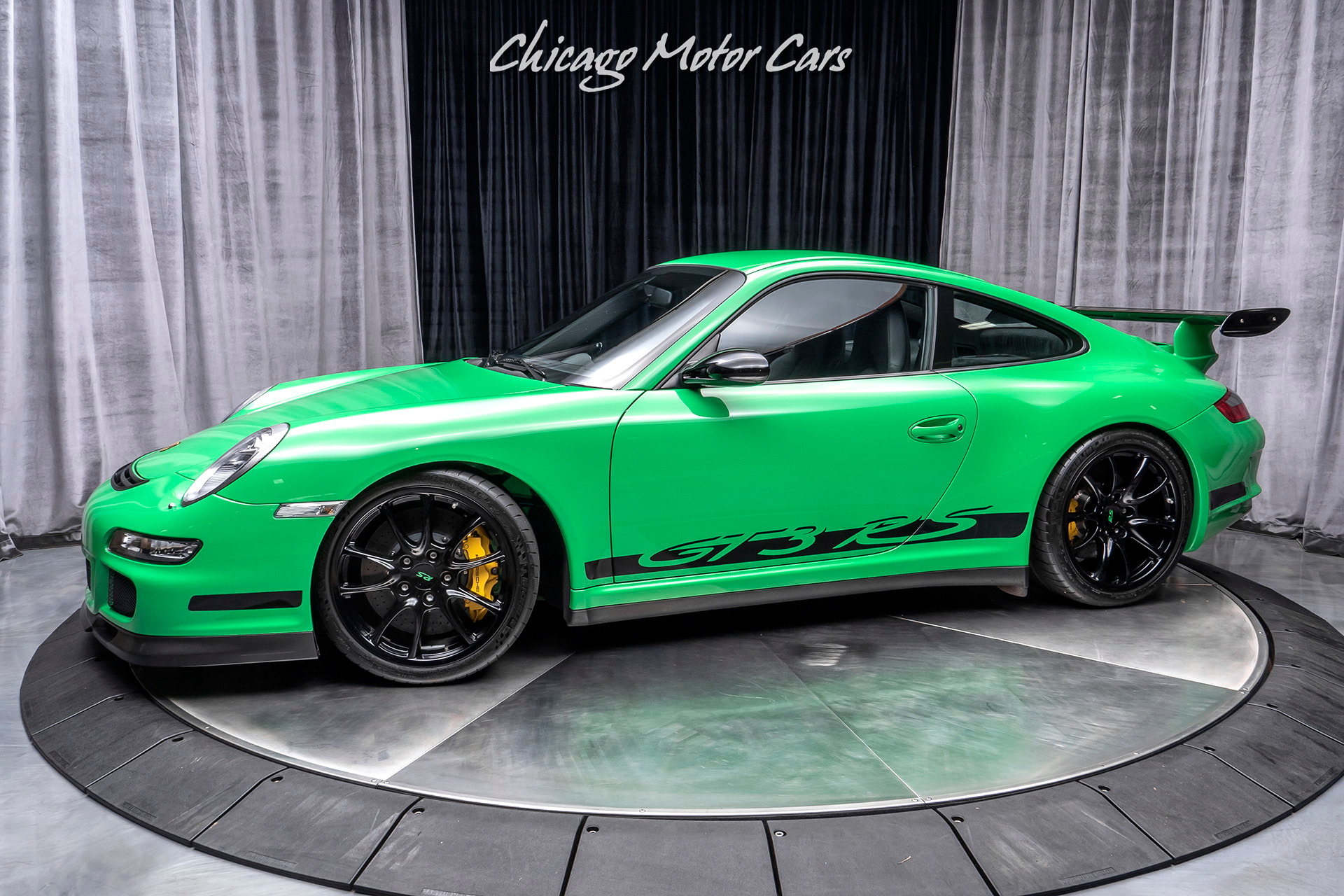 Used-2007-Porsche-911-GT3-RS-Coupe-1-of-25-RARE-RS-GREEN