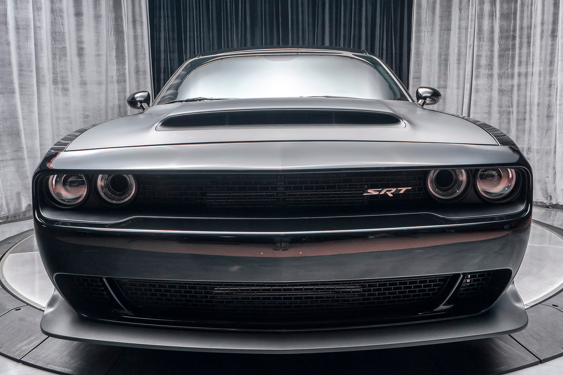 Used-2018-Dodge-Challenger-SRT-Demon-Coupe-Only-1978-Miles-Crate-Included