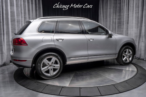 Used 2011 Volkswagen Touareg TDI Lux AWD for sale Sold at Chicago Motor Cars in West Chicago IL 60185 5