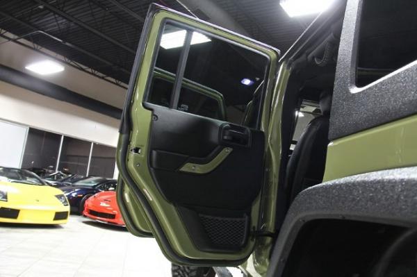 Used-2013-Jeep-Wrangler-Unlimited-64L-HEMI