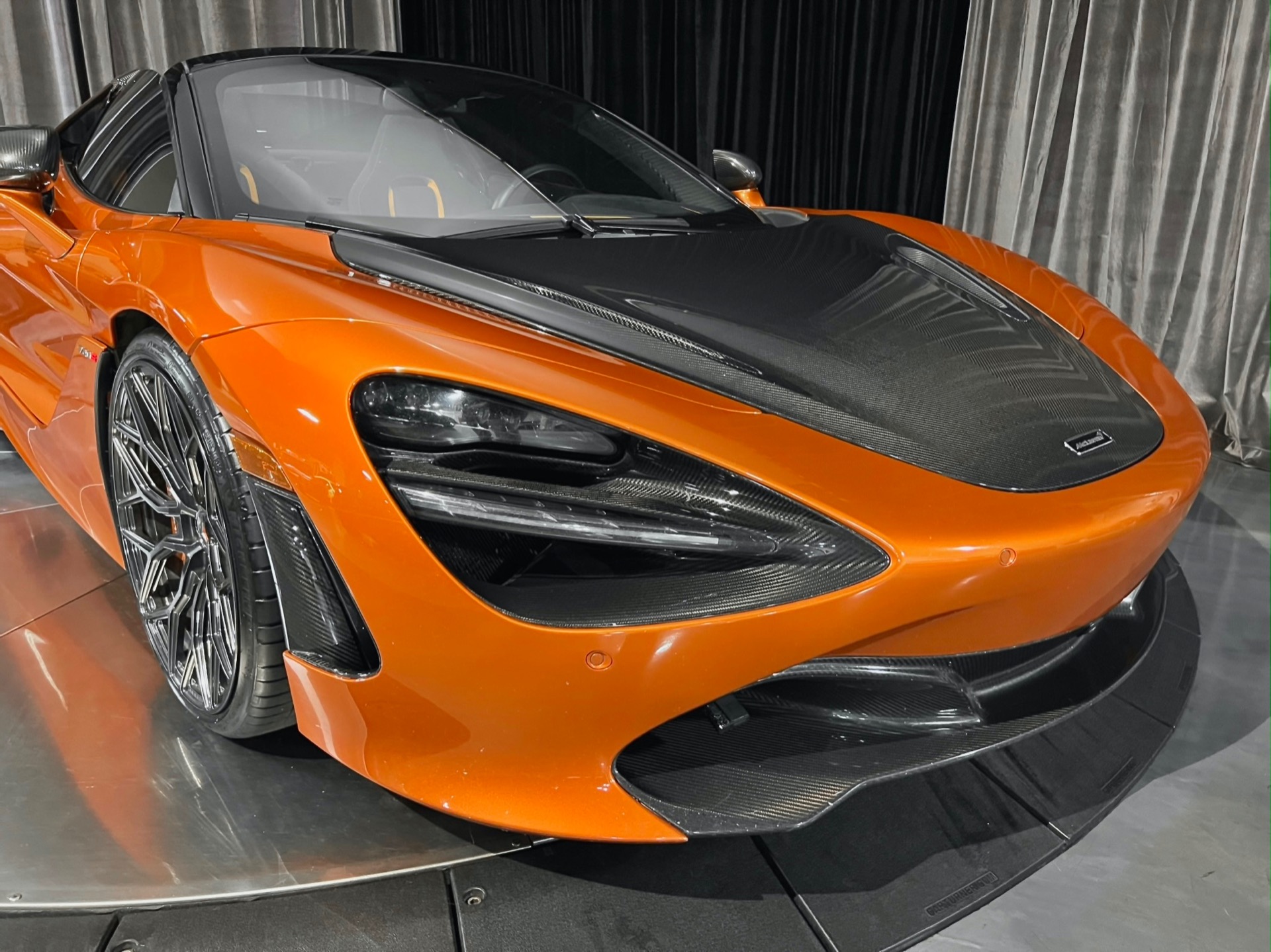 Used-2020-McLaren-720S-Spider-Performance-HUGE-421K-MSRP-TONS-of-Carbon-Fiber-HOT-Spec-PPF-LOADED