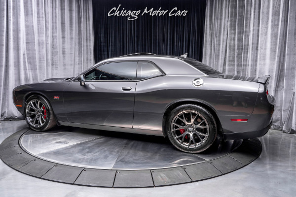 Used 2015 Dodge Challenger SRT 392 HEMI Coupe 8-SPEED AUTOMATIC for sale Sold at Chicago Motor Cars in West Chicago IL 60185 3