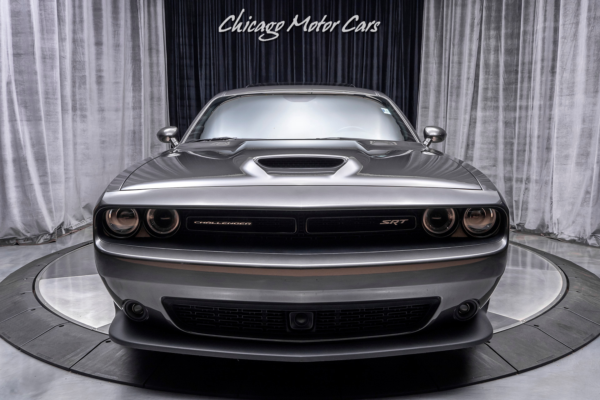 Used-2015-Dodge-Challenger-SRT-392-HEMI-Coupe-8-SPEED-AUTOMATIC