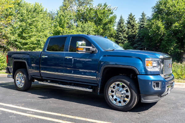 Used 2016 GMC Sierra 2500HD Denali Pickup DURAMAX TURBO DIESEL! for sale Sold at Chicago Motor Cars in West Chicago IL 60185 4