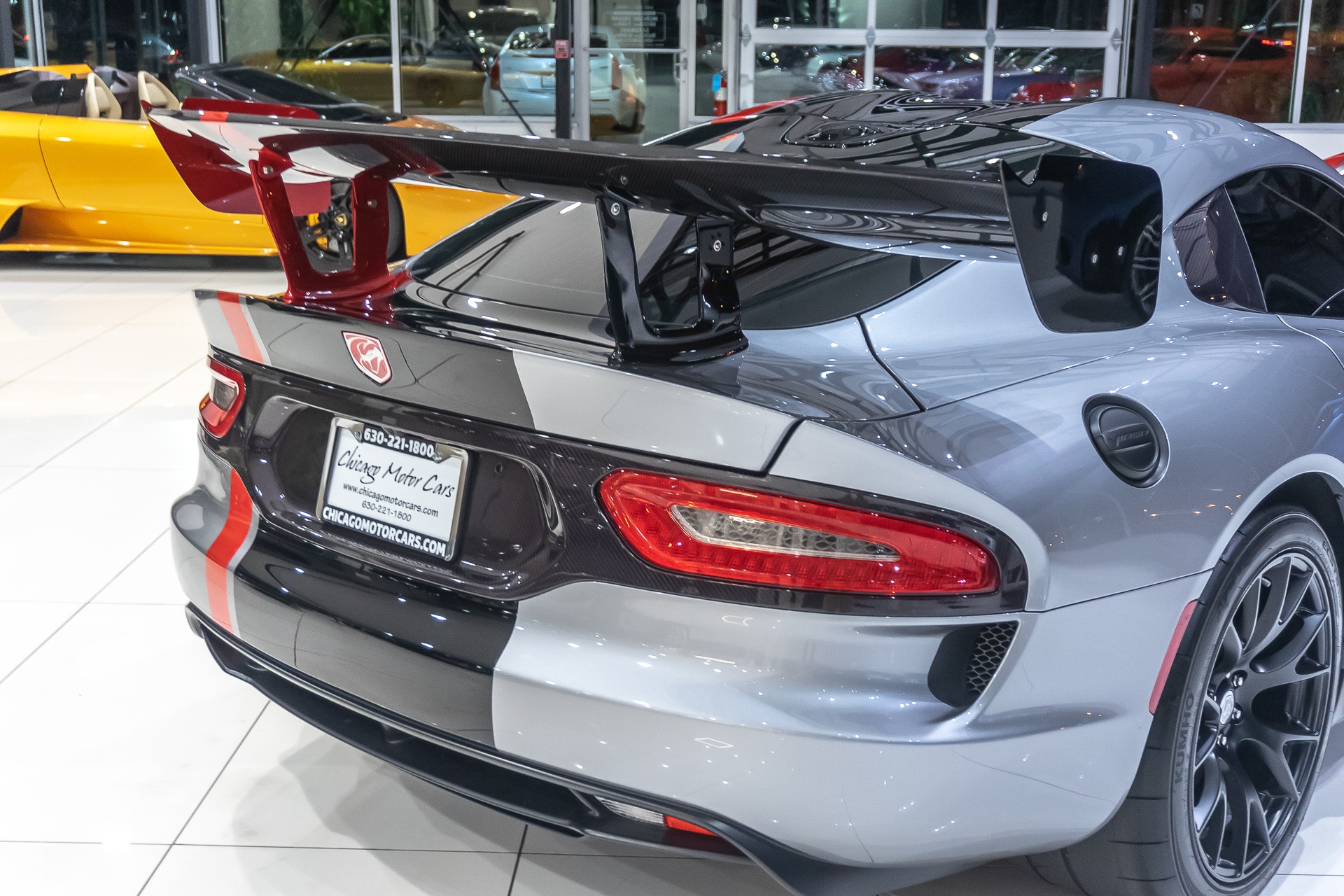 Used-2016-Dodge-Viper-ACR-Coupe-EXTERIOR---INTERIOR-CARBON-FIBER