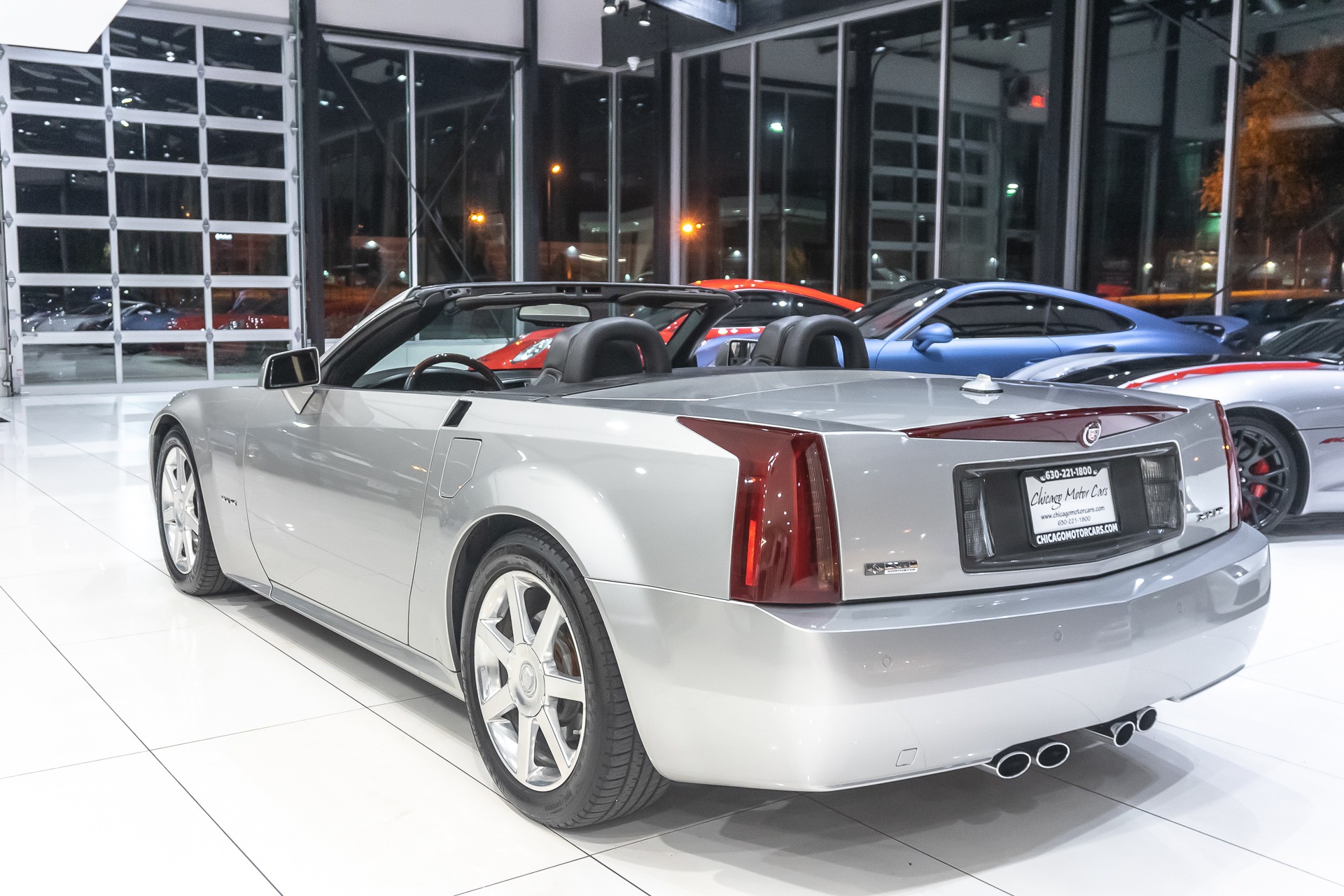 Used-2005-Cadillac-XLR-Hardtop-Convertible-RARE-EXAMPLE