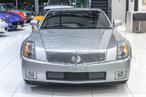 Used-2005-Cadillac-XLR-Hardtop-Convertible-RARE-EXAMPLE