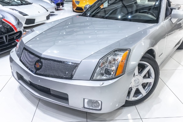 Used-2005-Cadillac-XLR-Hardtop-Convertible-RARE-EXAMPLE