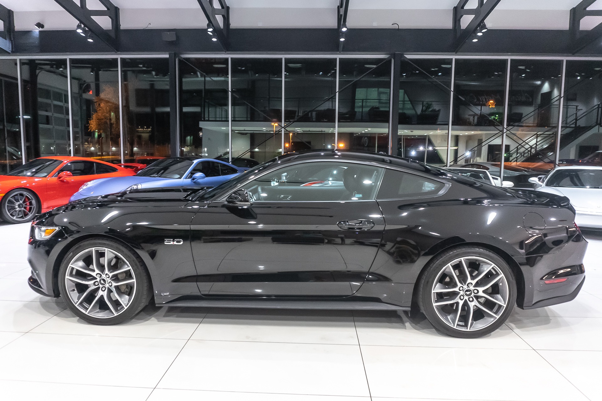 Ford mustang 6 рестайлинг
