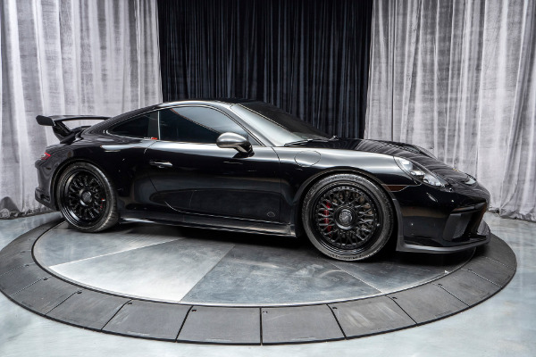 Used 2018 Porsche 911 GT3 Coupe 6-SPEED MANUAL! Only 1600 Miles UPGRADES! for sale Sold at Chicago Motor Cars in West Chicago IL 60185 6