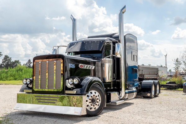 Used 1997 Peterbilt 379 Truck Tractor with Sleeper LOADED! for sale Sold at Chicago Motor Cars in West Chicago IL 60185 2