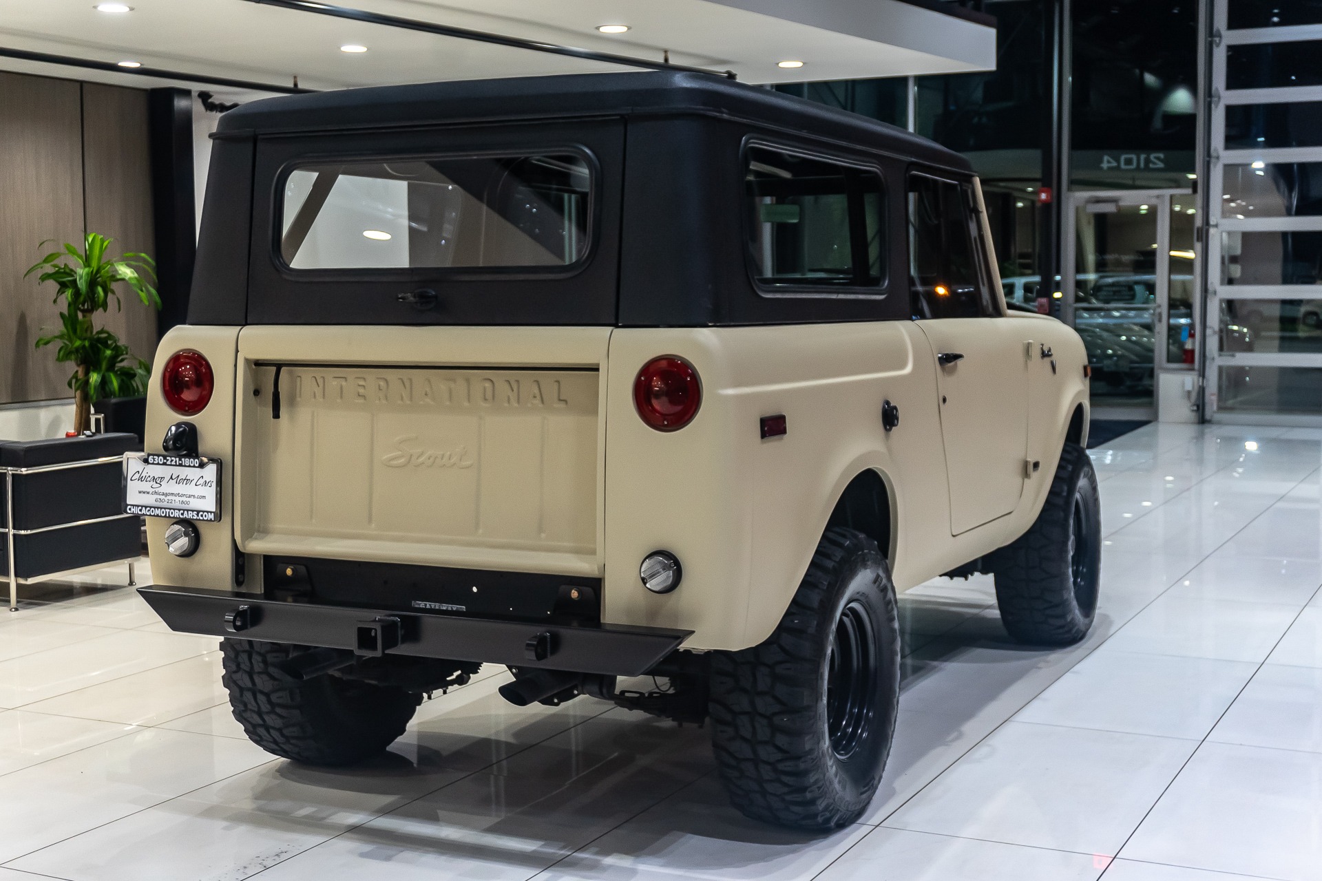 Used-1971-International-Scout-Removable-Top-SUV-FRESH-RESTORATION