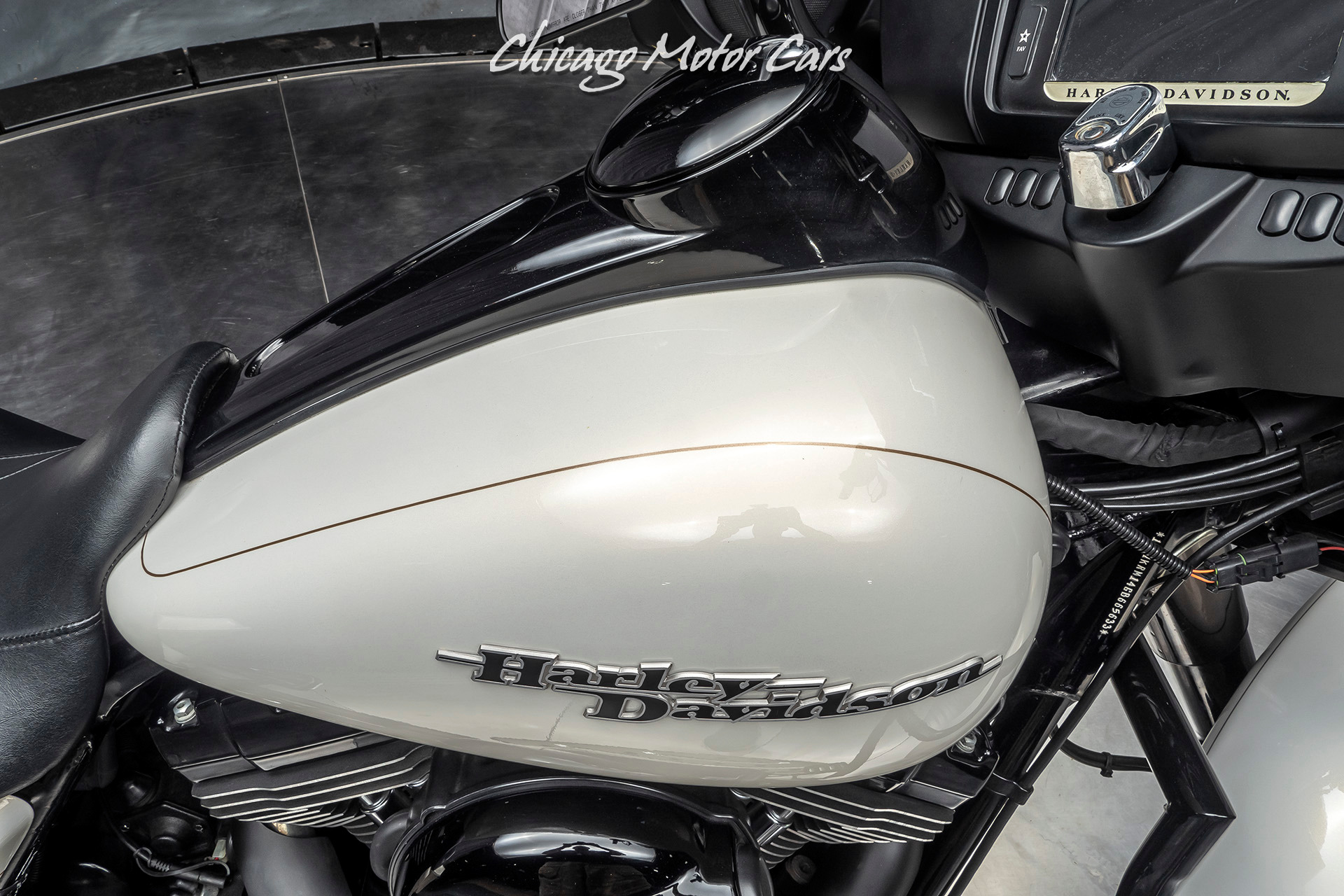 Used-2016-Harley-Davidson-Street-Glide