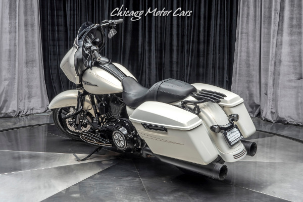 Used 2016 Harley-Davidson Street Glide for sale Sold at Chicago Motor Cars in West Chicago IL 60185 5