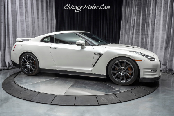 Used 2013 Nissan GT-R Premium Coupe 800+ HP OVER $50K IN UPGRADES! for sale Sold at Chicago Motor Cars in West Chicago IL 60185 6