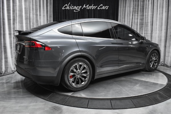 Used 2018 Tesla Model X 100D SUV PREMIUM UPGRADES PACKAGE! Enhanced Autopilot! 7 Seat Interior! for sale Sold at Chicago Motor Cars in West Chicago IL 60185 5