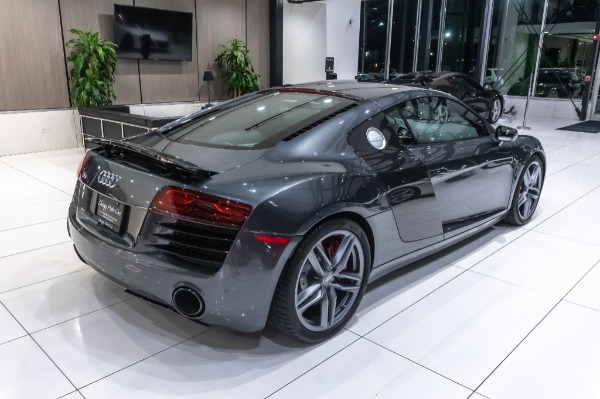 Used-2015-Audi-R8-V8-Coupe-quattro-S-tronic-DIAMOND-STITCH-FULL-LEATHER-MSRP-149K