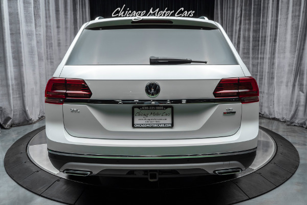 Used 2018 Volkswagen Atlas V6 SEL Premium 4Motion SUV for sale Sold at Chicago Motor Cars in West Chicago IL 60185 4